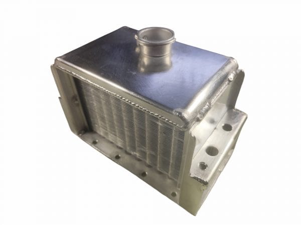 Radiador motor yanmar NS90 NS11 NS12 NS90 TC10 TC11 TC12 TC14T NS11C44400 (alumínio) - Image 2