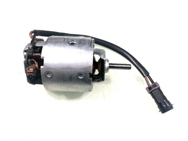 Motor ventilador Interno VW Santana Ford Versalhes original bosch 9130451123 - Image 2