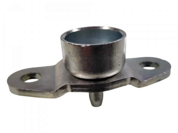 Suporte dobradiça tampa caçamba GM Chevrolet S10 direito 93248358