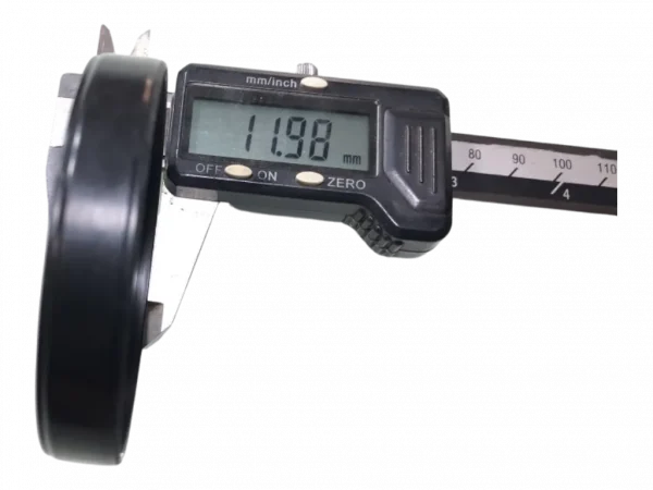 Retentor diferencial traseiro tobatta M140 E8575 - Image 3